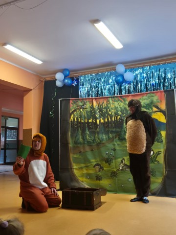 Teatrzyk ,,Brzydal''